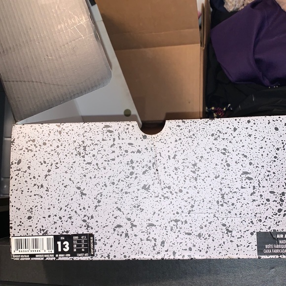 Air Jordan 5 Retro - Picture 2 of 5